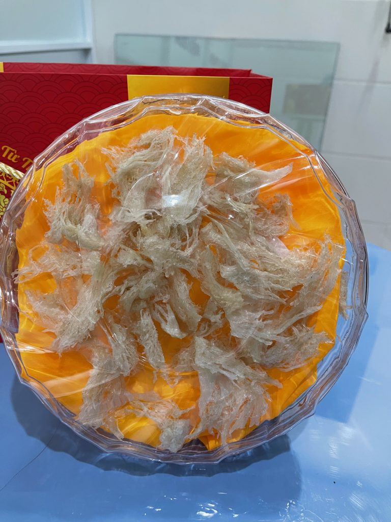 Chân tổ yến đã được làm sạch