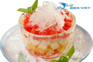 Hướng dẫn nhanh cách làm chè tổ yến kèm trái cây mát mẻ ngày hè